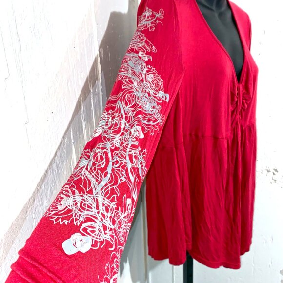 Red and Silver Long Sleeve 3XL - Picture 2 of 9